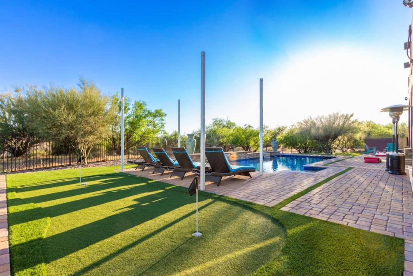 Desert Tranquility 4 Bedroom With Heated Pool *